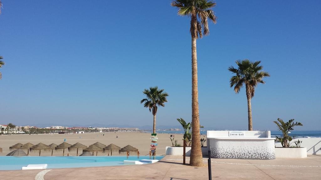 Apartment On Carrer Del Dr. Lluch バレンシア エクステリア 写真